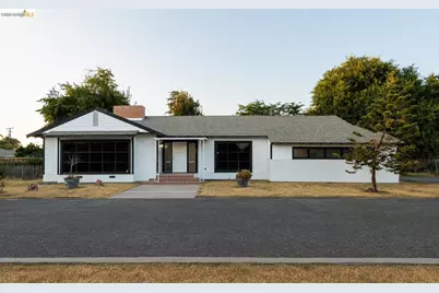 392 Grand Ave, Porterville, CA 93257 - Photo 1