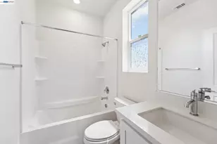 2107 Daimler St, Lathrop, CA 95330 - Photo 16