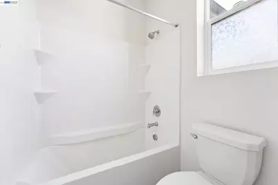 2107 Daimler St, Lathrop, CA 95330 - Photo 40