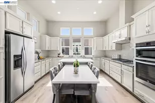 4398 Healdsburg Wy, Dublin, CA 94568 - Photo 6