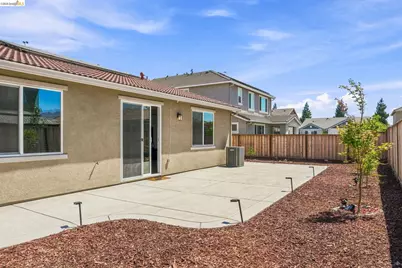 5386 Clauzetto Way, Antioch, CA 94531 - Photo 36