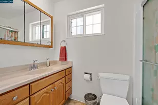 38087 Young Dr, Fremont, CA 94536 - Photo 14