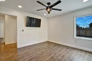 207 Bergedo, Oakland, CA 94603 - Photo 18