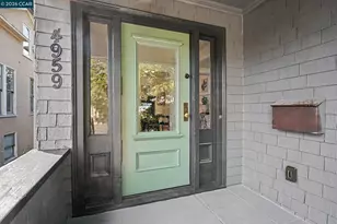 4959 Desmond St, Oakland, CA 94618 - Photo 4
