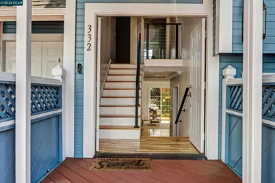 332 Marina Village Way, Benicia, CA 94510 - Photo 4