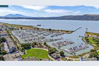 332 Marina Village Way, Benicia, CA 94510 - Photo 42