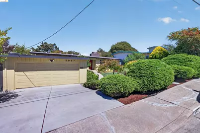 5917 Wyman St, San Pablo, CA 94806 - Photo 2