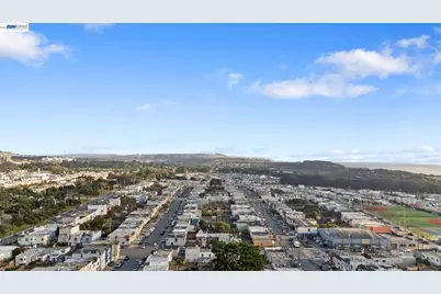 2722 Vicente St, San Francisco, CA 94116 - Photo 42