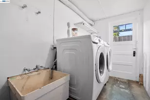 2722 Vicente St, San Francisco, CA 94116 - Photo 28