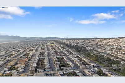 2722 Vicente St, San Francisco, CA 94116 - Photo 40