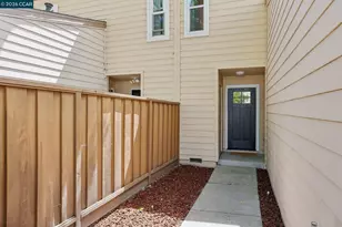 6560 Pioneer Ln, Dublin, CA 94568 - Photo 2