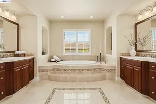 800 Griffon Ct, Danville, CA 94506 - Photo 26