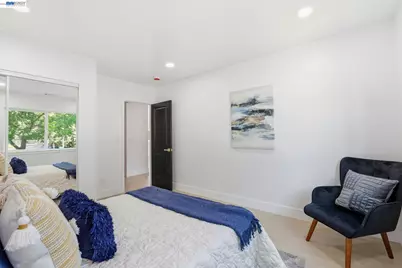 1913 Middlefield Rd, Mountain View, CA 94043 - Photo 20