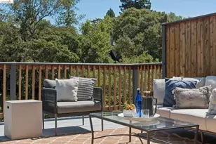 22 Littlewood Dr, Piedmont, CA 94611 - Photo 46