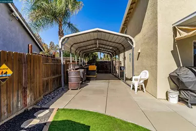 2211 Bridle Creek Circle, Tracy, CA 95377 - Photo 44