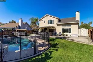 2211 Bridle Creek Cir, Tracy, CA 95377 - Photo 44