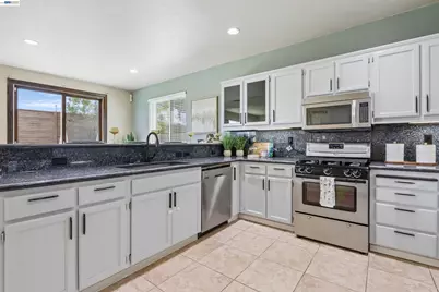 3713 Yacht Dr, Discovery Bay, CA 94505 - Photo 12