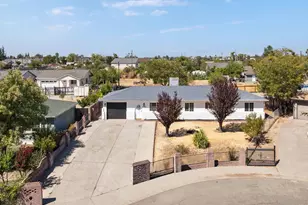 1361 Longshore Ct, Sacramento, CA 95838 - Photo 18