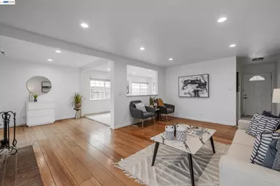 15743 Via Sorrento, San Lorenzo, CA 94580 - Photo 6