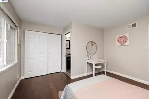 15743 Via Sorrento, San Lorenzo, CA 94580 - Photo 14