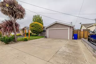 15743 Via Sorrento, San Lorenzo, CA 94580 - Photo 2