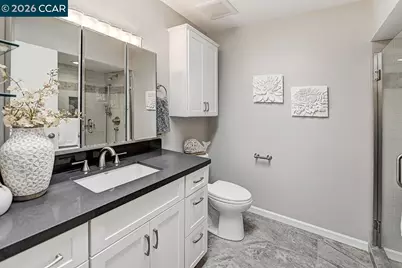 2301 Tice Creek Dr #5, Walnut Creek, CA 94595 - Photo 30