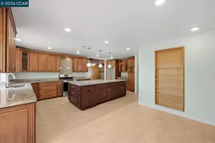 4848 Venner Rd, Martinez, CA 94553 - Photo 16