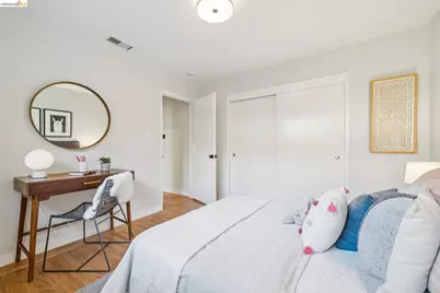 5565 Florence Ter, Oakland, CA 94611 - Photo 36