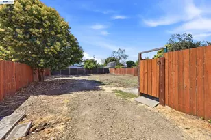 22729 Yolo St, Hayward, CA 94541 - Photo 36