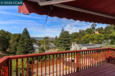 1160 Arlington Way, Martinez, CA 94553 - Photo 18
