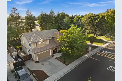 1049 Meadowgate Way, Brentwood, CA 94513 - Photo 10