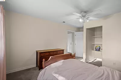 1049 Meadowgate Way, Brentwood, CA 94513 - Photo 30