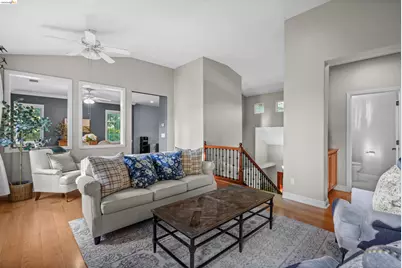 1049 Meadowgate Way, Brentwood, CA 94513 - Photo 48
