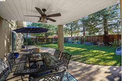1049 Meadowgate Way, Brentwood, CA 94513 - Photo 56