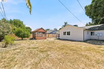 2351 Euclid Ave, Stockton, CA 95204 - Photo 30