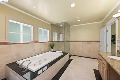 7420 Skyline Blvd, Oakland, CA 94611 - Photo 86