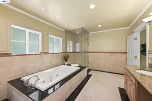 7420 Skyline Blvd, Oakland, CA 94611 - Photo 86