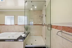 7420 Skyline Blvd, Oakland, CA 94611 - Photo 88