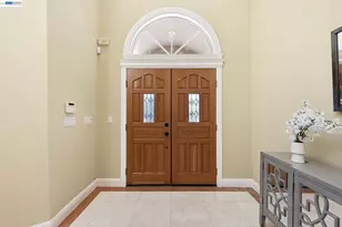 7420 Skyline Blvd, Oakland, CA 94611 - Photo 12