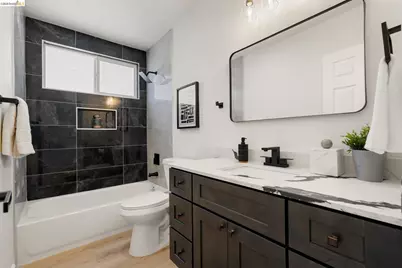 2134 62nd Ave G, Oakland, CA 94621 - Photo 24