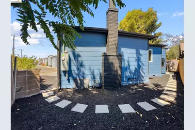 2134 62nd Ave G, Oakland, CA 94621 - Photo 32
