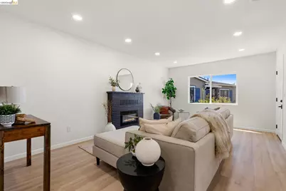 2134 62nd Ave G, Oakland, CA 94621 - Photo 4