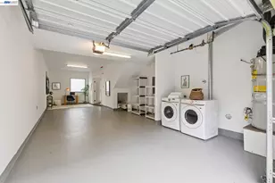 1215 Wood St, Oakland, CA 94607 - Photo 28
