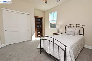 454 Persimmon Common, Livermore, CA 94551 - Photo 18