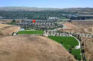 454 Persimmon Common, Livermore, CA 94551 - Photo 32