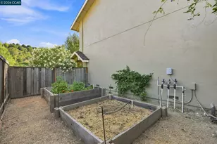 3960 Campolindo Dr, Moraga, CA 94556 - Photo 40