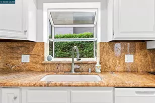 1169 Roxanne Ave, Hayward, CA 94542 - Photo 10