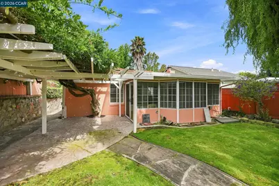 1169 Roxanne Ave, Hayward, CA 94542 - Photo 18