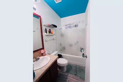 3015 Bayshore Rd #411, Redwood City, CA 94063 - Photo 24