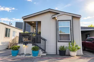 3015 Bayshore Rd, Redwood City, CA 94063 - Photo 1